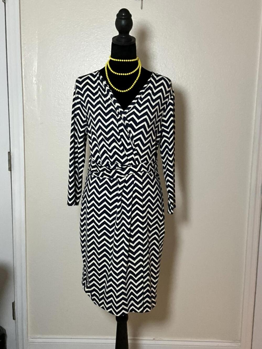 Talbots Petite Chevron Faux Wrap Dress Sz MP Navy Cream Long Sleeve